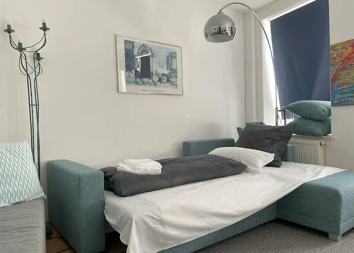 Gemuetliches Apartment, Seenaehe, Wm, Wlan, Balkon *